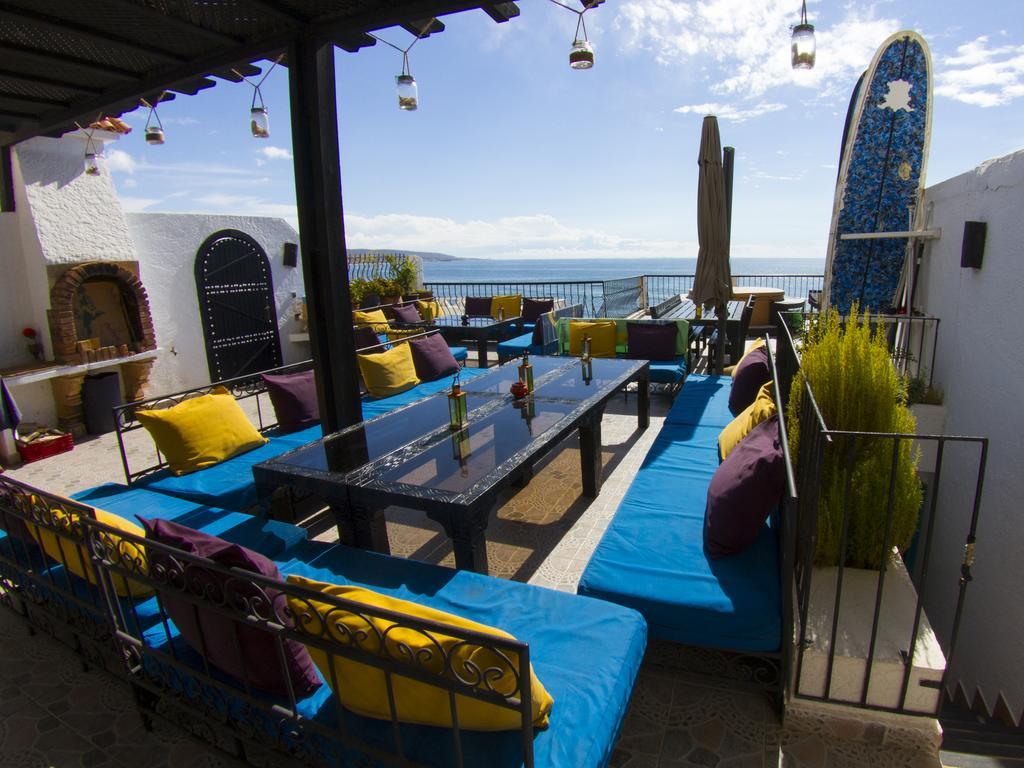Dfrost Almugar Surf And Yoga Ostello Taghazout Esterno foto